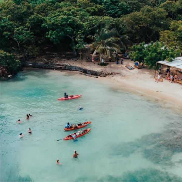 Pasadía BELA Beach Club