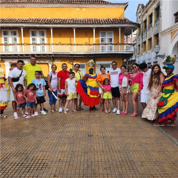 City tour en Chiva en Cartagena