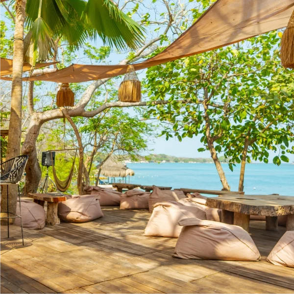 PASADÍA PAUE BEACH CLUB