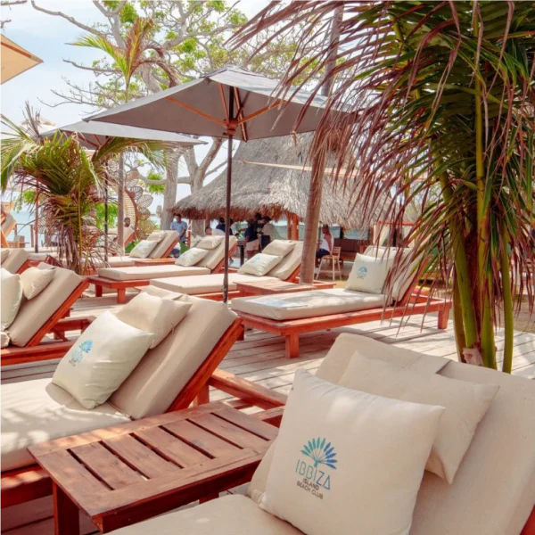 PASADÍA IBBIZA BEACH CLUB